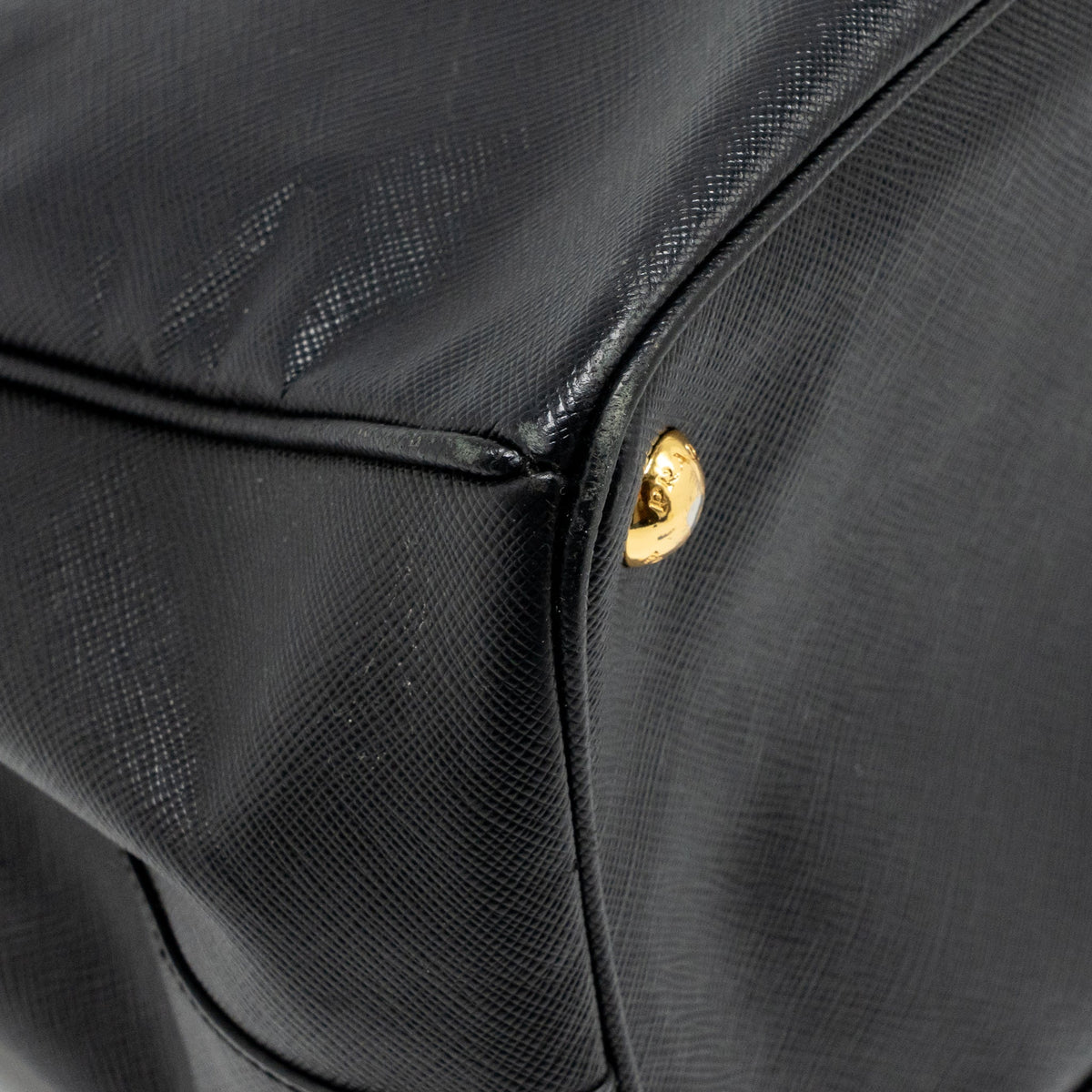 prada-saffiano-tote-bag-calfskin-black-ghw-2