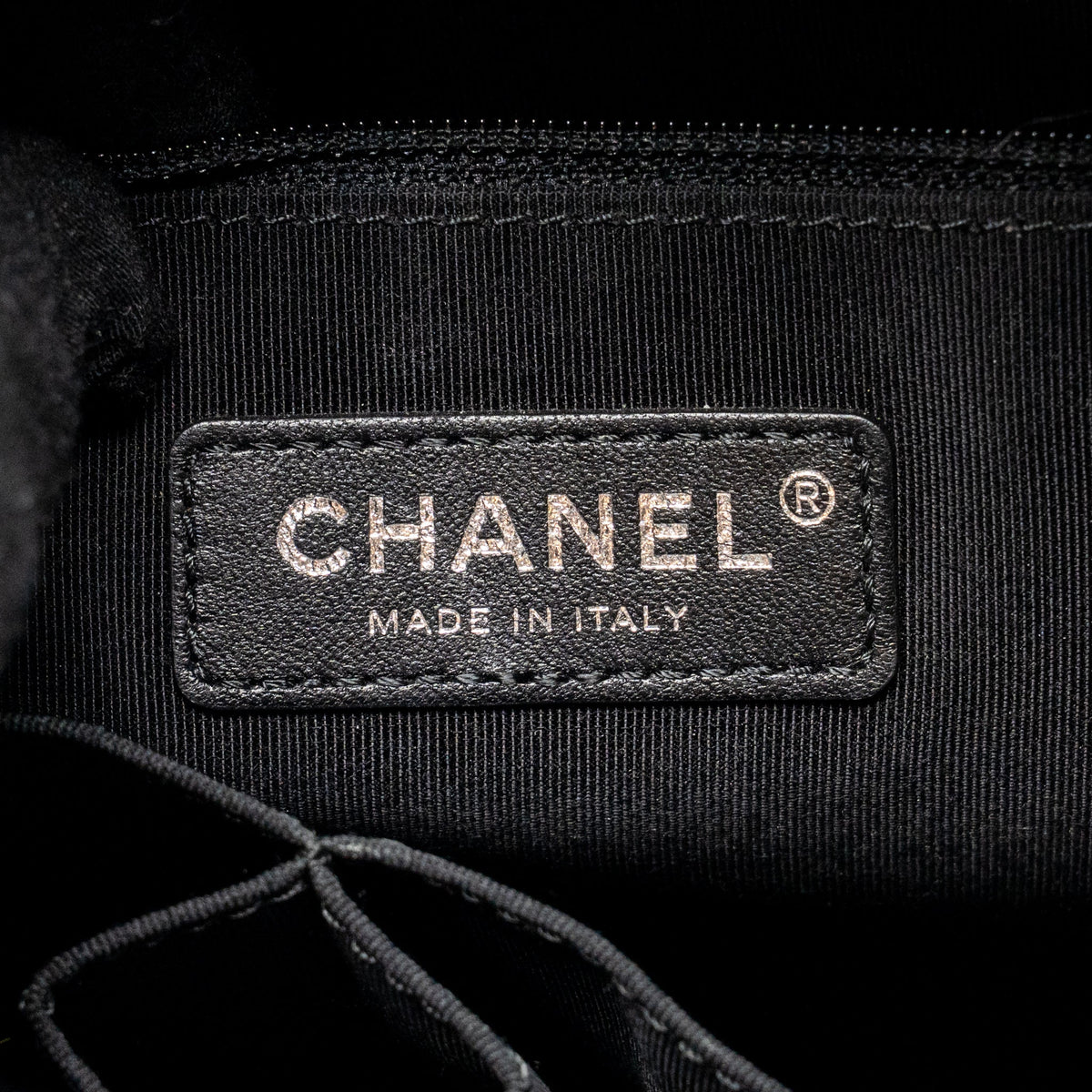 chanel-large-gabrielle-hobo-bag-calfskin-patent-black-multicolor-hardware