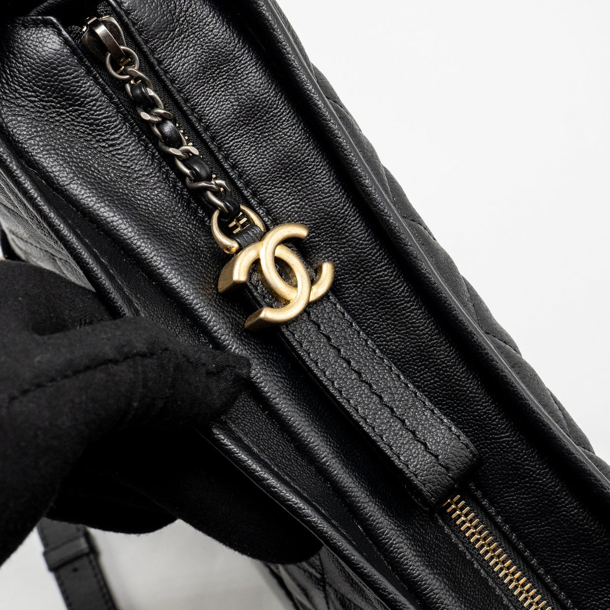chanel-large-gabrielle-hobo-bag-calfskin-patent-black-multicolor-hardware