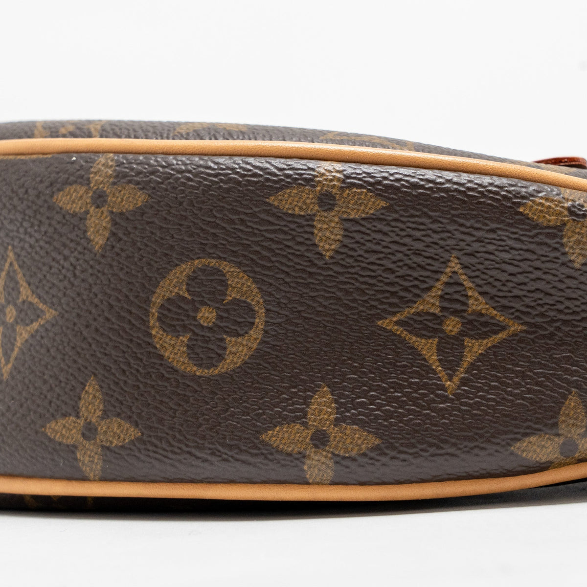 louis-vuitton-half-moon-loop