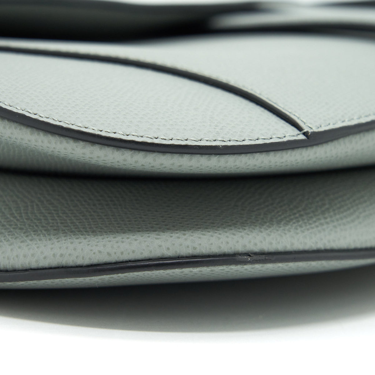 dior-medium-saddle-bag-grained-calfskin-grey-with-dior-canvas-shoulder-strap-1