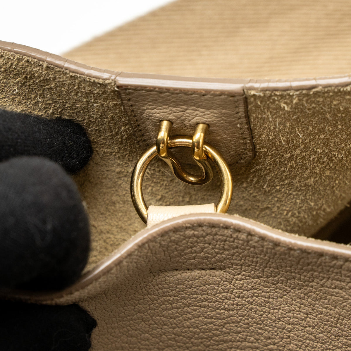 celine-sangle-bucket-bag-calfskin-beige-ghw