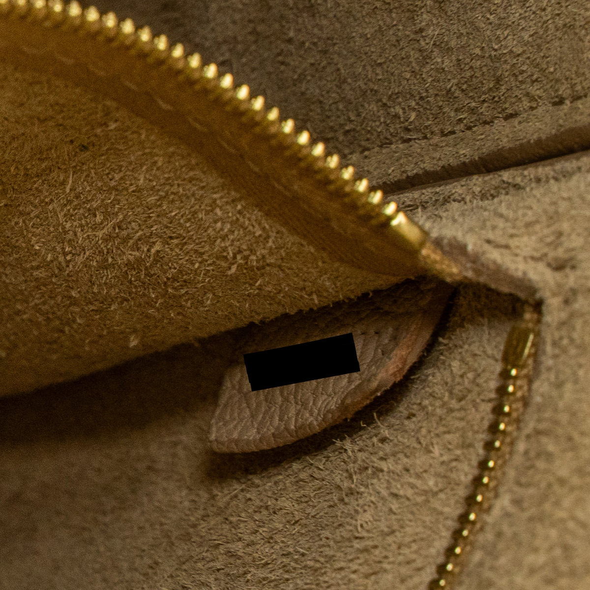 celine-sangle-bucket-bag-calfskin-beige-ghw