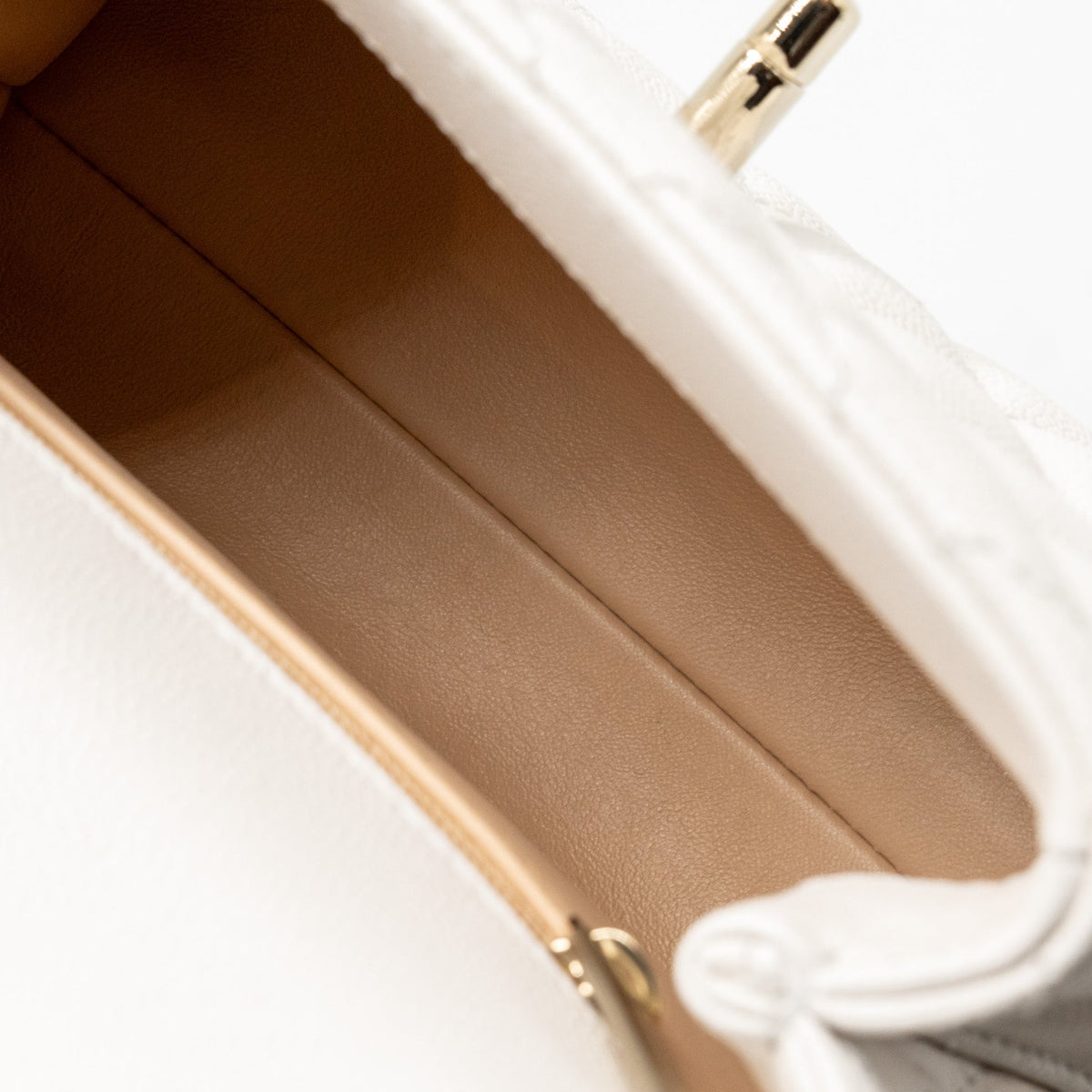 chanel-mini-coco-handle-caviar-white-lghw-microchip-1