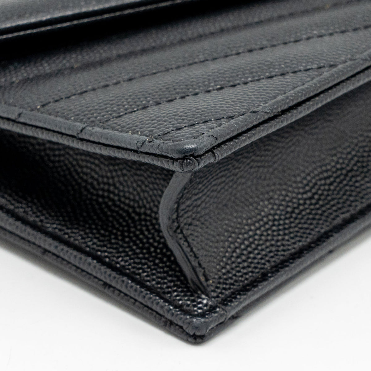 saint-laurent-ysl-envelope-chain-wallet-grained-calfskin-black-ghw