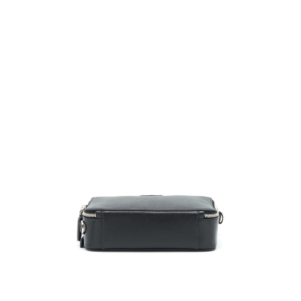 prada-saffiano-black
