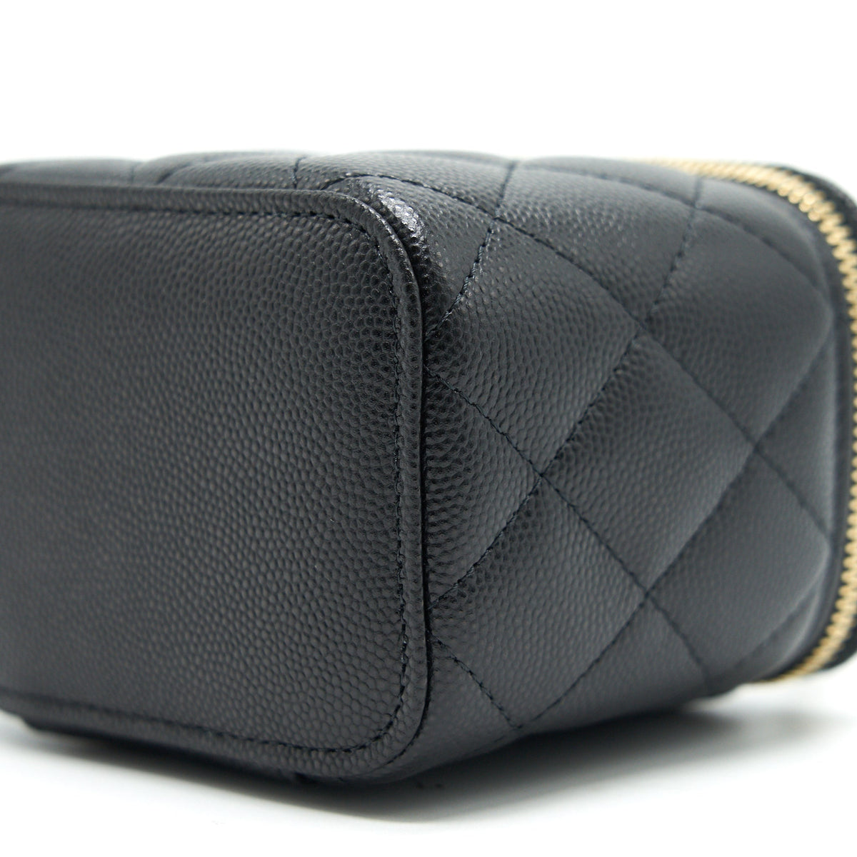 chanel-small-vanity-with-chain-caviar-black-lghw