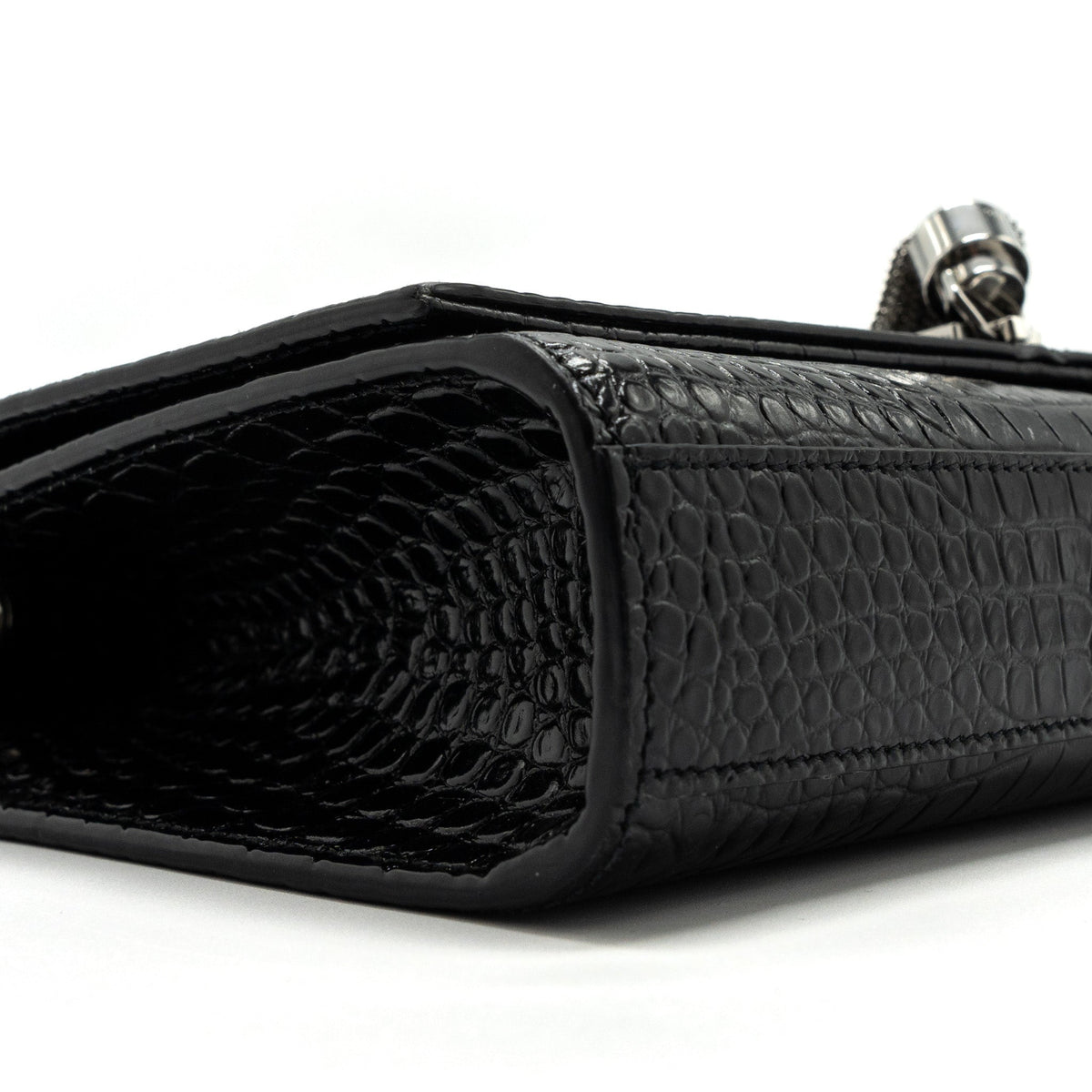 saint-laurent-ysl-kate-tassel-croc-embossed-calfskin-black-shw