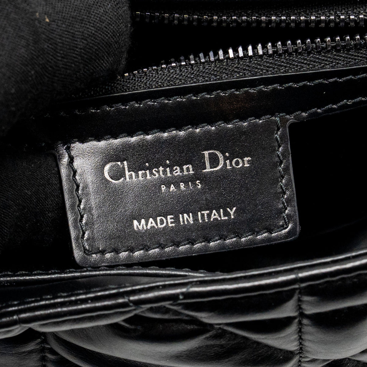 dior-medium-dior-caro-bag-calfskin-so-black-copy