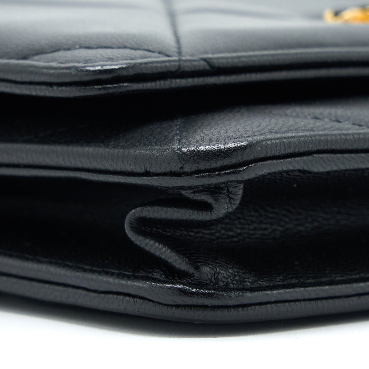 copy-of-chanel-19-wallet-on-chain-lambskin-black-multicolour-hardware