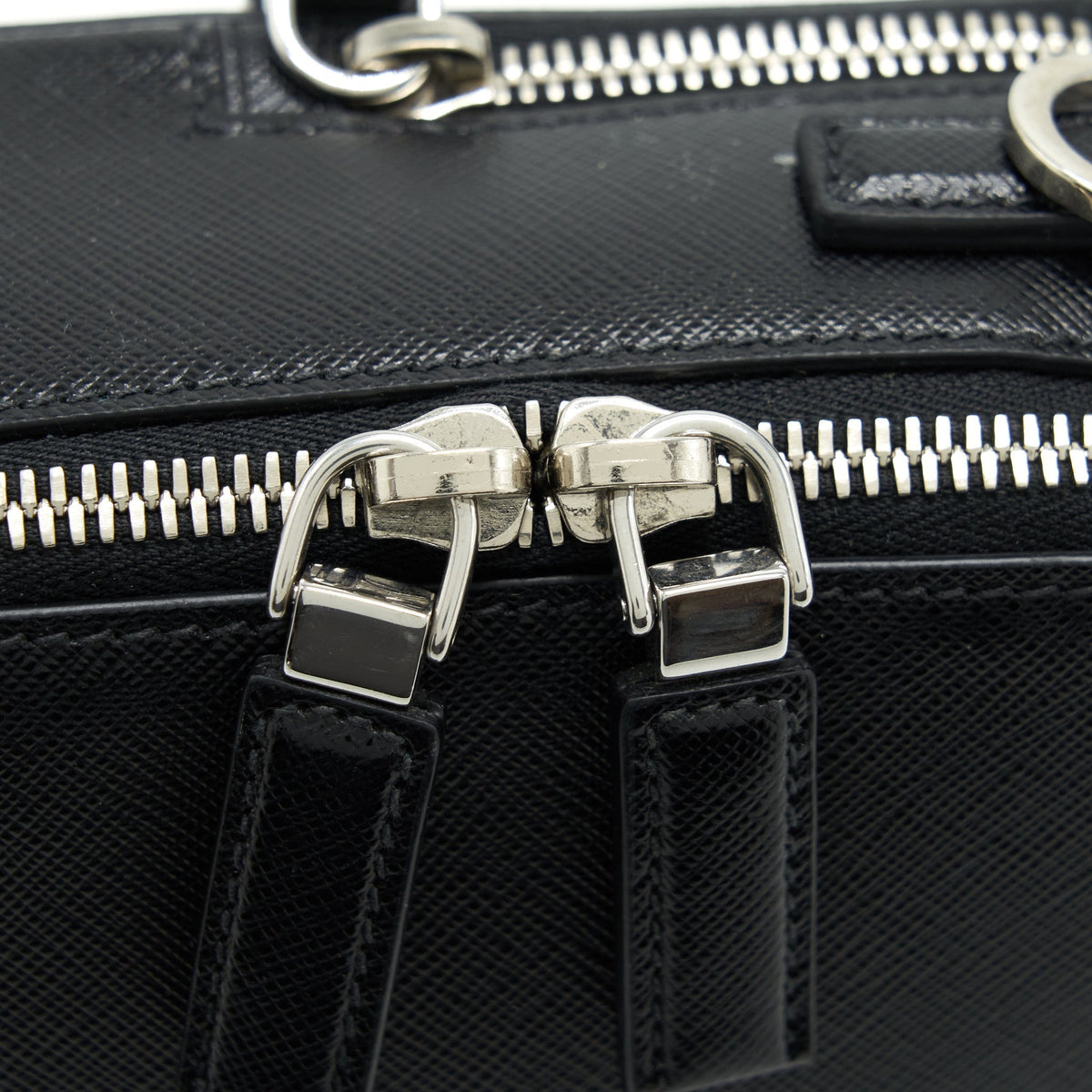 prada-saffiano-black