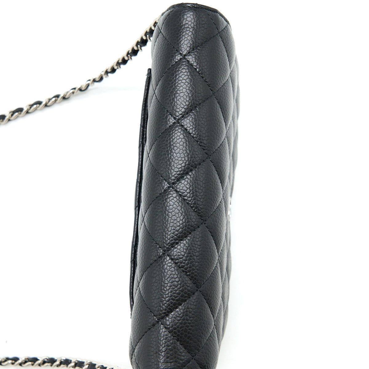 chanel-classic-wallet-on-chain-caviar-black-shw-microchip-5