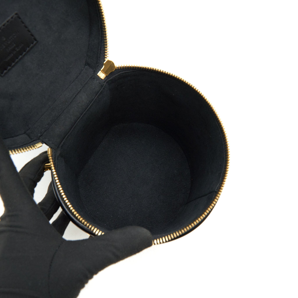 louis-vuitton-cannes-monogram-reverse-canvas-2019