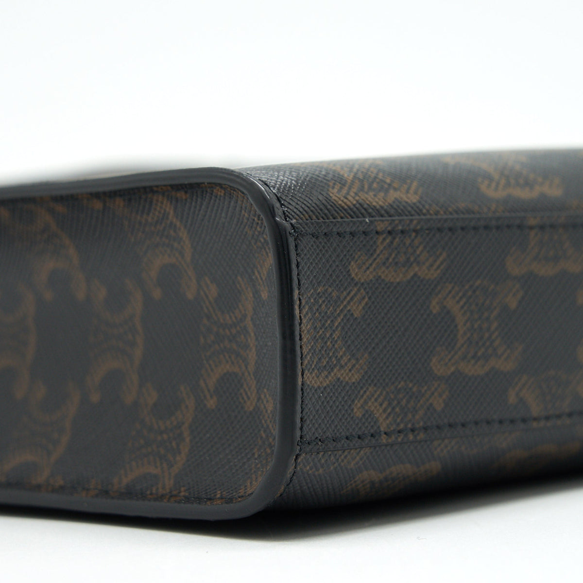 celine-mini-vertical-cabas-in-triomphe-canvas