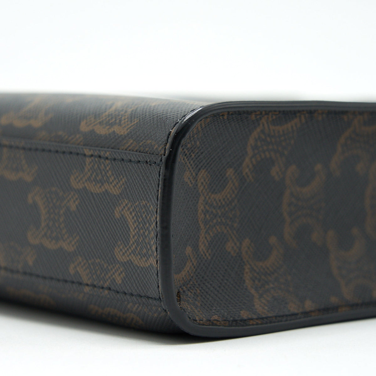 celine-mini-vertical-cabas-in-triomphe-canvas