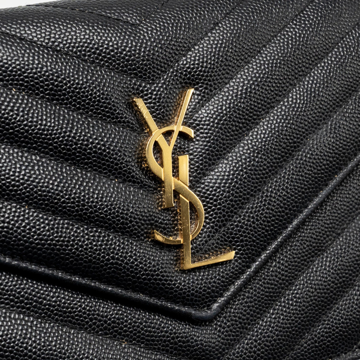 saint-laurent-ysl-envelope-chain-wallet-grained-calfskin-black-ghw