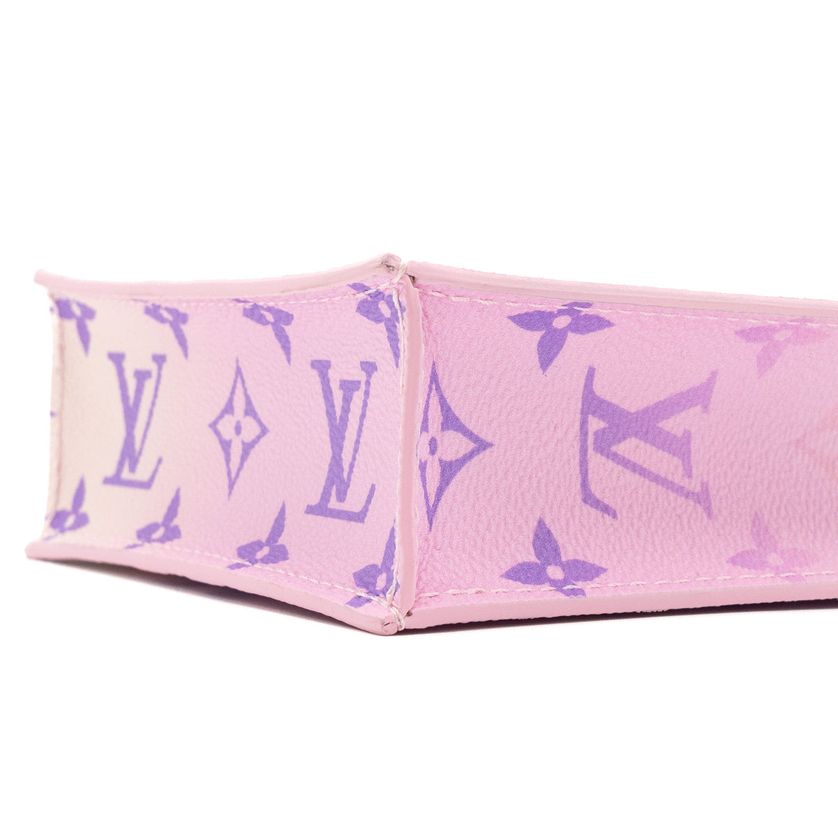 louis-vuitton-petit-sac-plat-monogram-canvas-sunrise-pastel-ghw