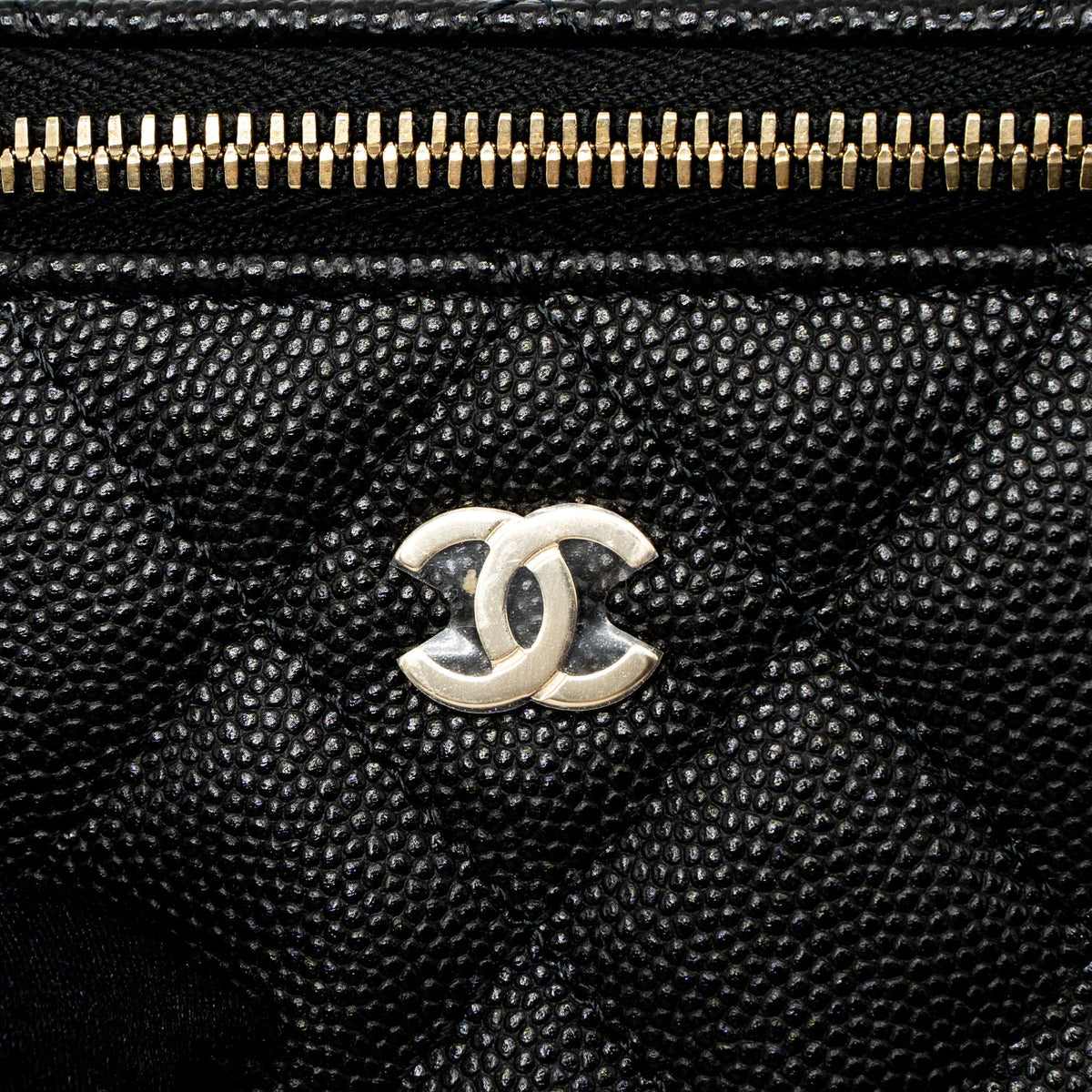chanel-mini-vanity-with-chain-caviar-black-lghw-microchip