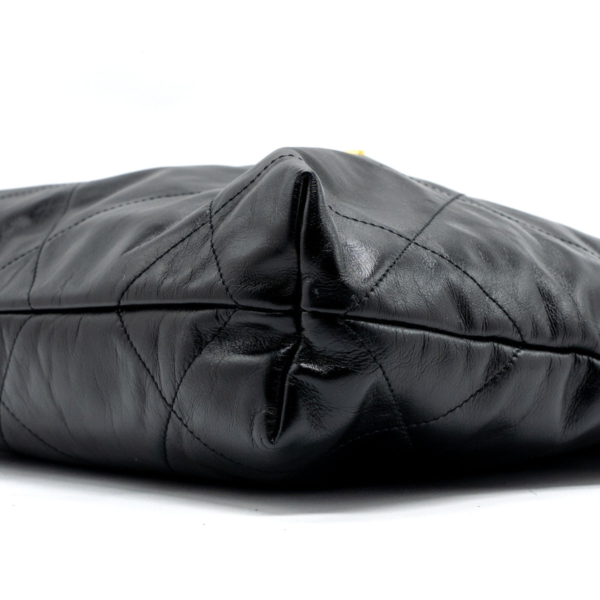 chanel-small-22-bag-calfskin-black-with-ghw-microchip