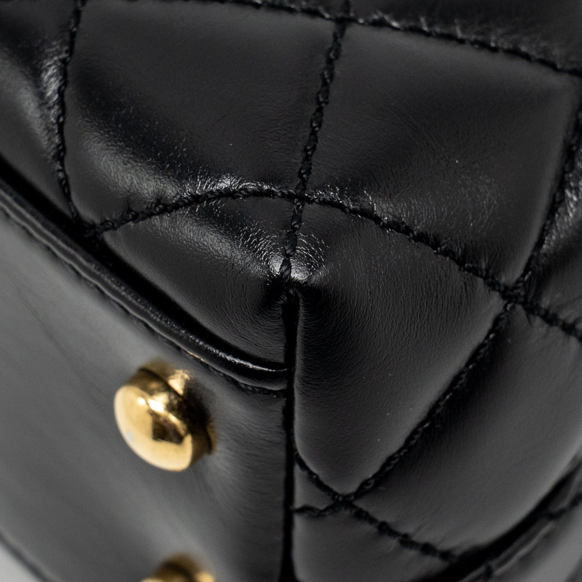 chanel-metal-top-handle-coco-handle-mini-lambskin-black-ghw-microchip