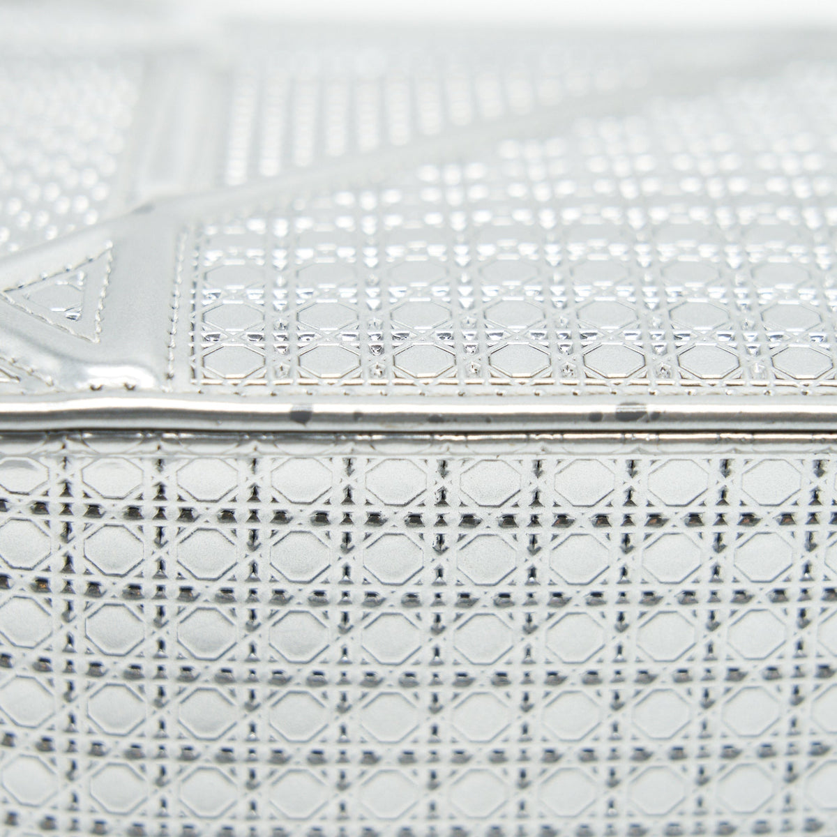 dior-medium-diorma-metallic-silver-with-shw