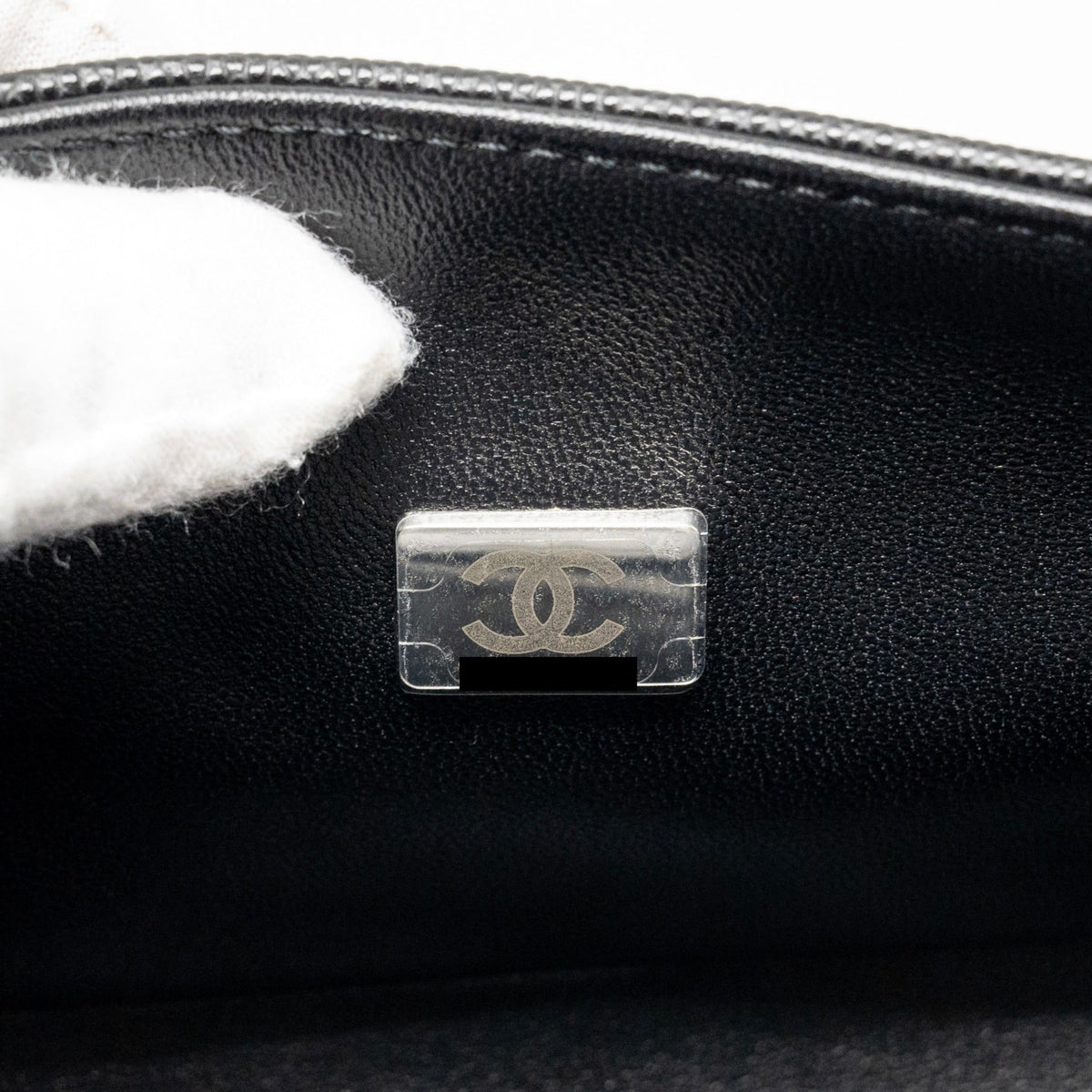chanel-small-boy-bag-caviar-black-ruthenium-shw-microchip-copy-1