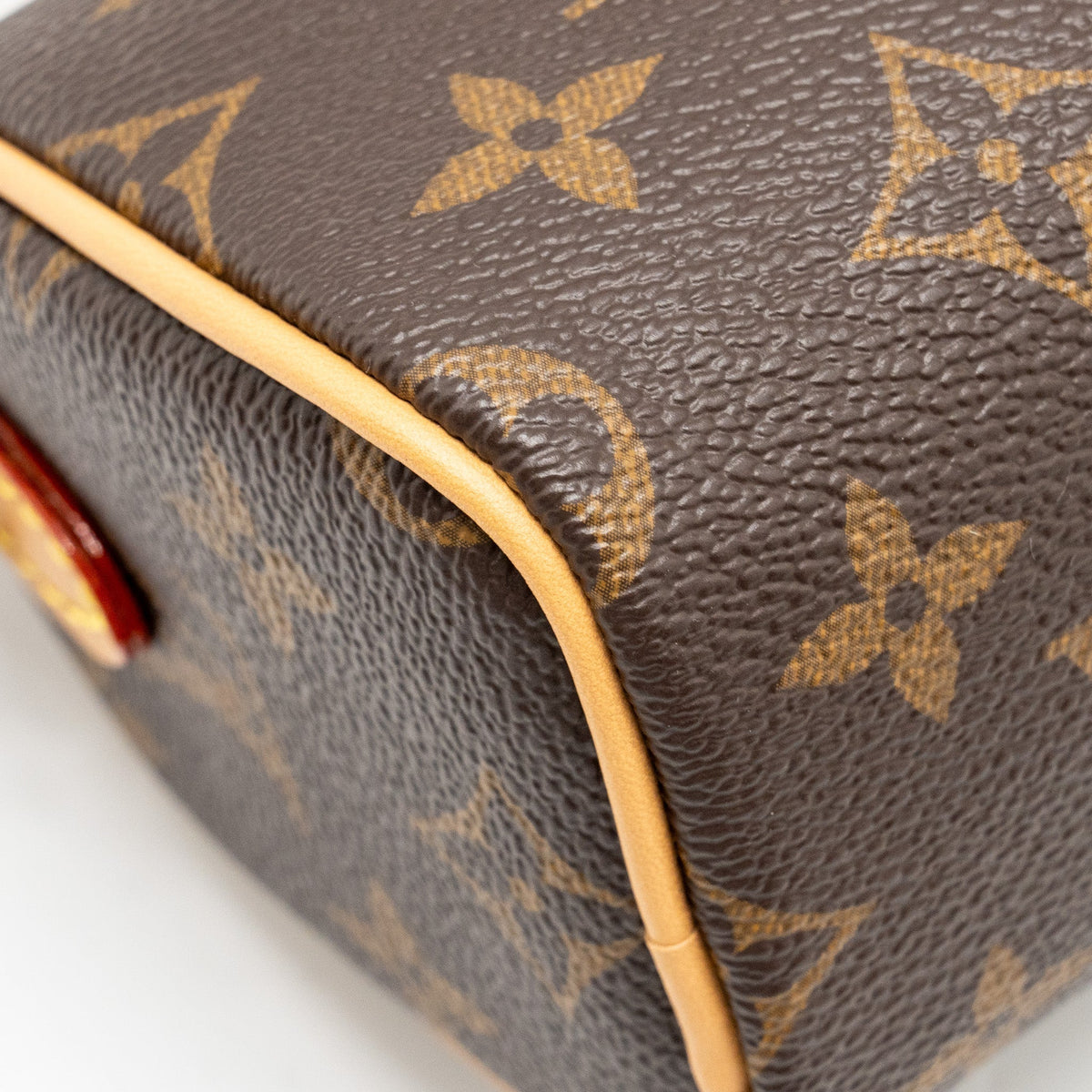 louis-vuitton-nano-speedy-monogram-canvas-ghw-8