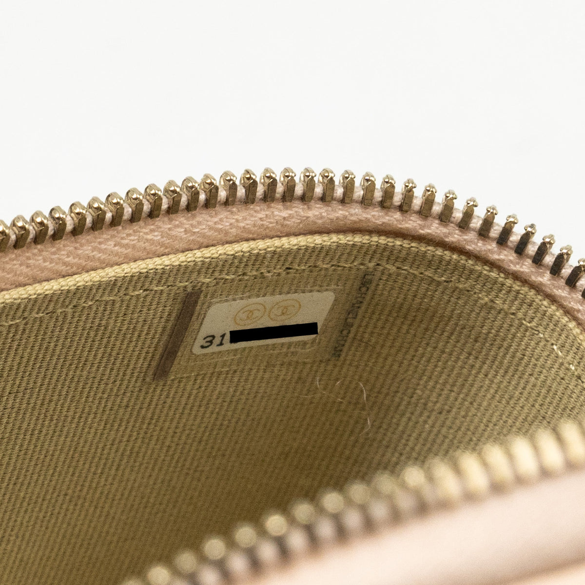 chanel-pearl-crush-mini-vanity-with-chain-lambskin-light-pink-ghw-1