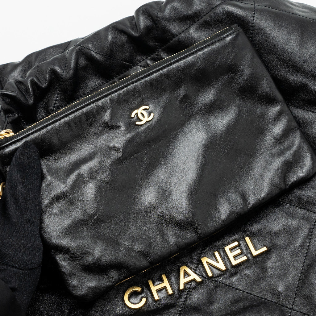 chanel-medium-22-bag-shiny-calfskin-black-brushed-ghwmicrochip