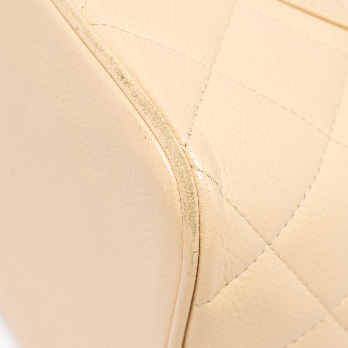 chanel-vintage-medallion-tote-bag-caviar-beige-ghw-1