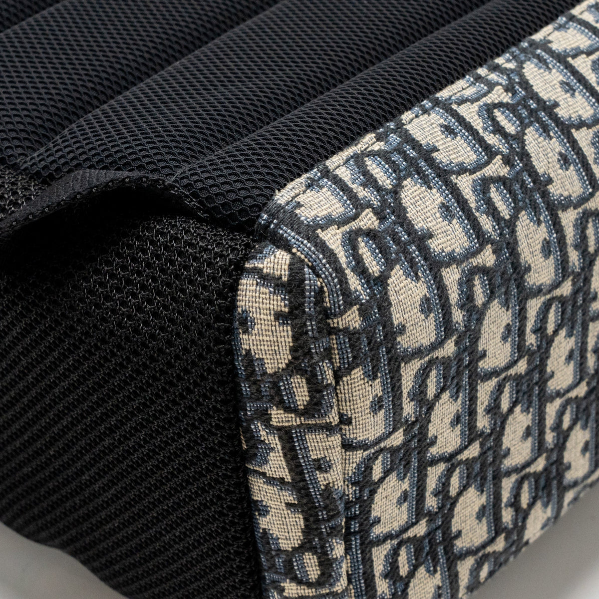 dior-men-s-backpack-dior-oblique-canvas-calfskin-blue-black-shw