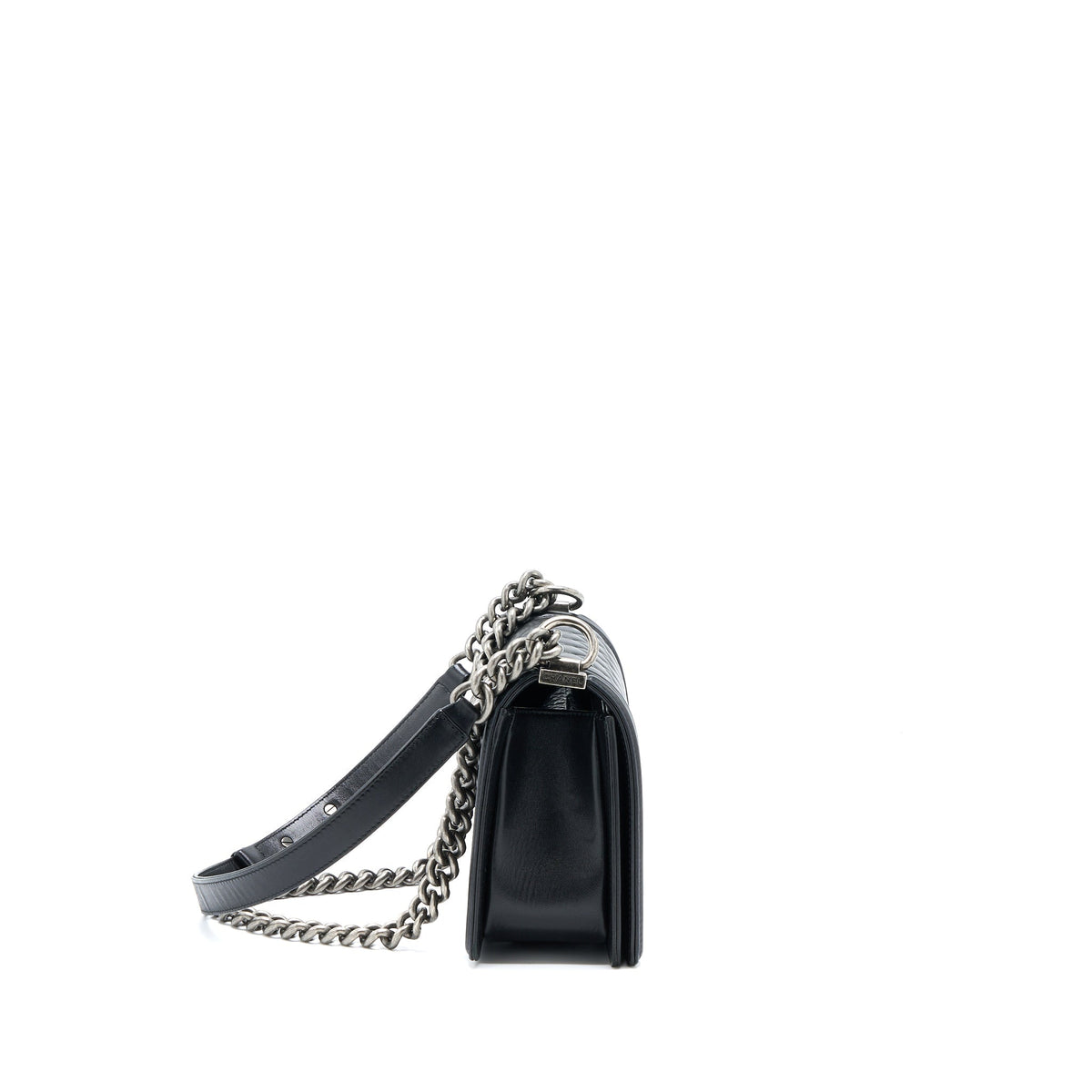 chanel-medium-boy-bag-lambskin-black-ruthenium-shw-1