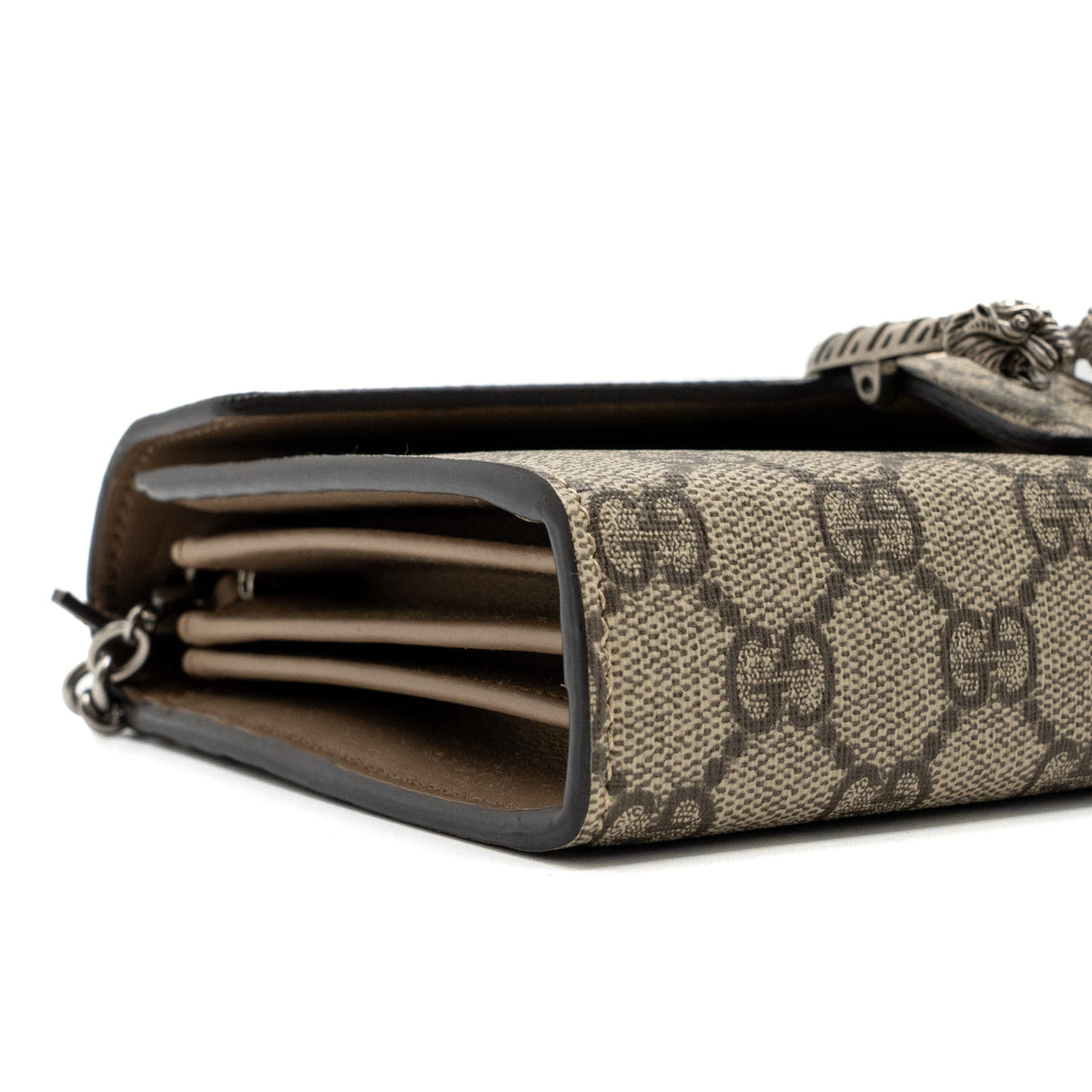 gucci-dionysus-wallet-on-chain-gg-supreme-canvas-shw-1