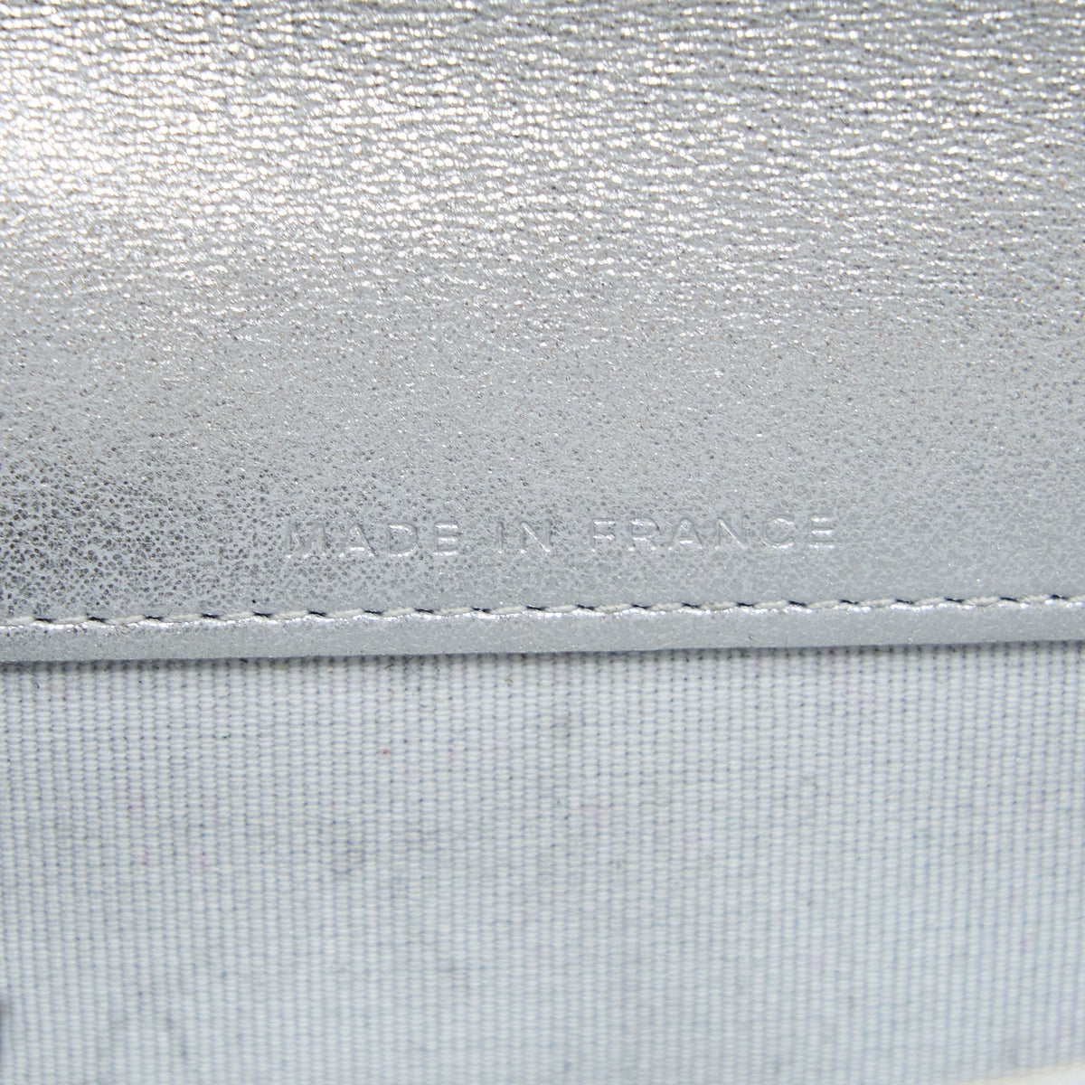 chanel-quilted-classic-flap-card-holder-lambskin-silver-shw