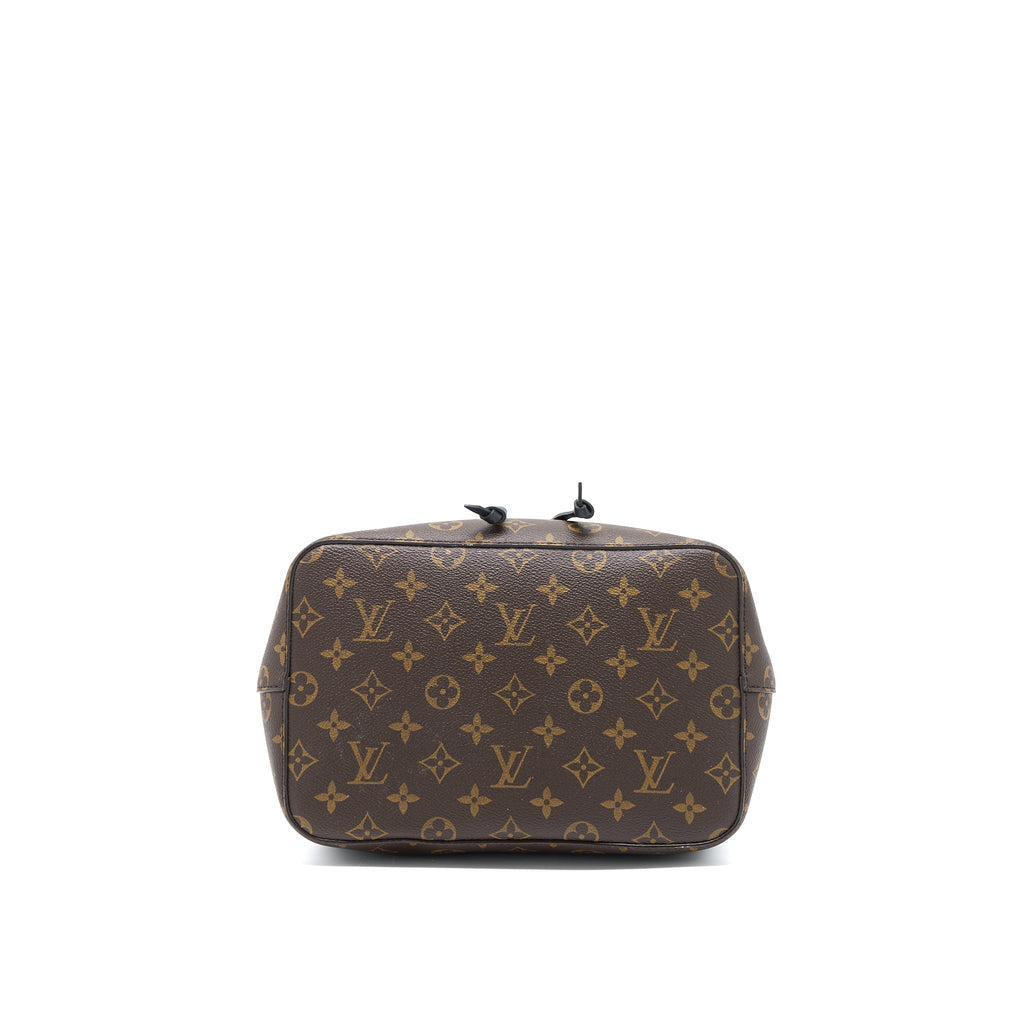 louis-vuitton-neonoe-monogram-canvas-black-ghw