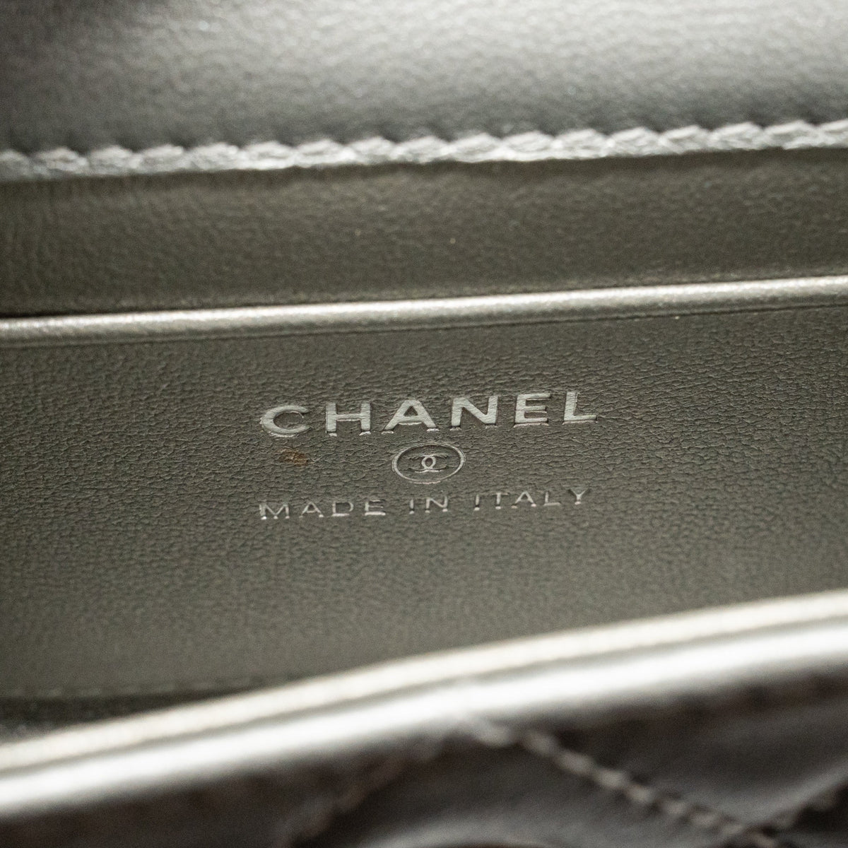 chanel-top-handle-mini-flap-bag-with-chain-lambskin-silver-shw-microchip