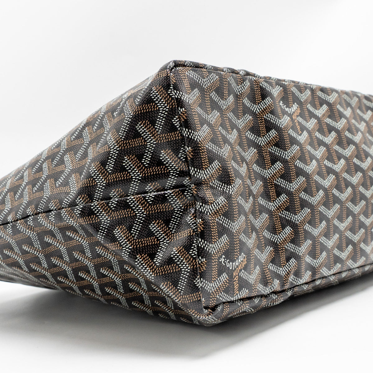goyard-black-3