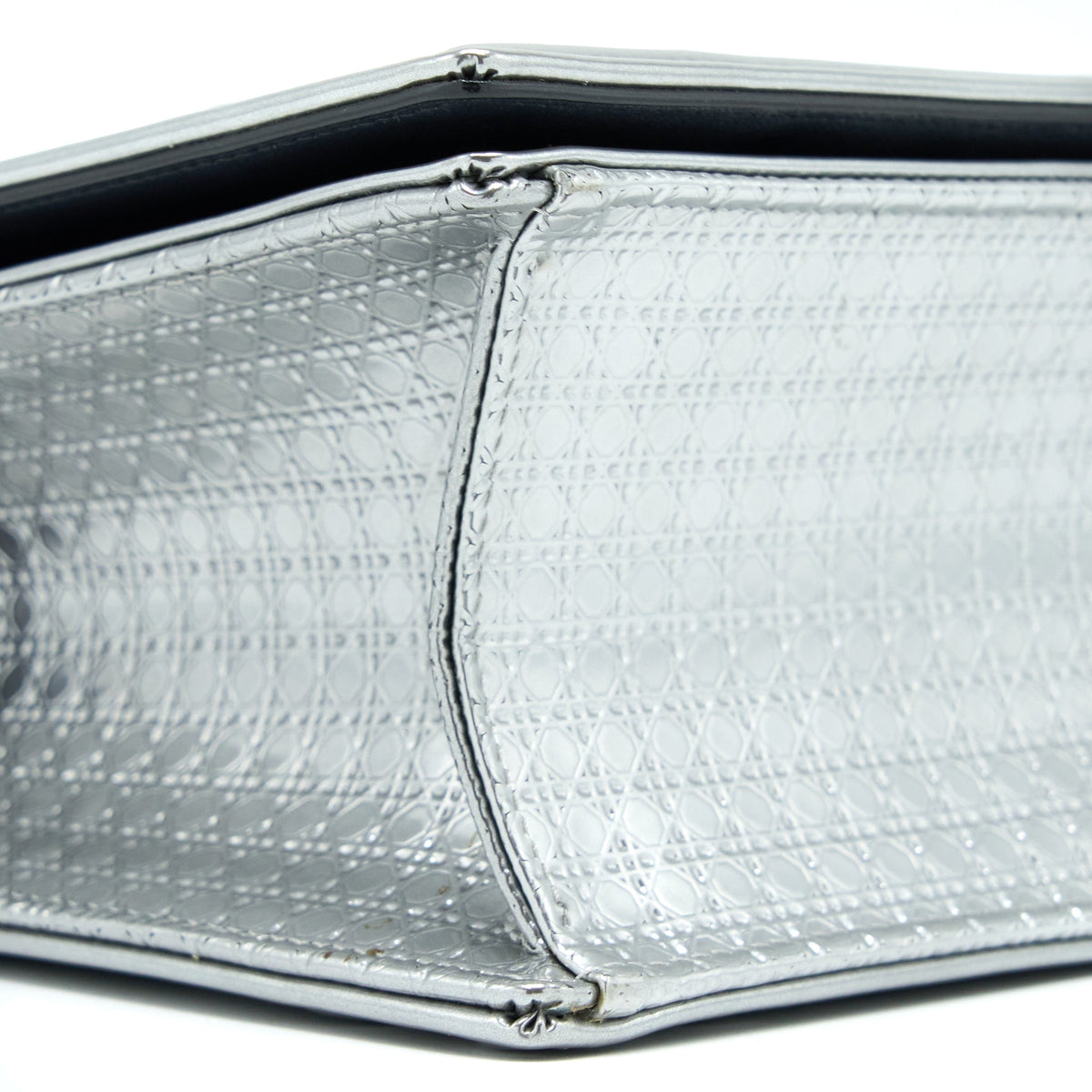 dior-medium-diorma-bag-in-metallic-silver-shw