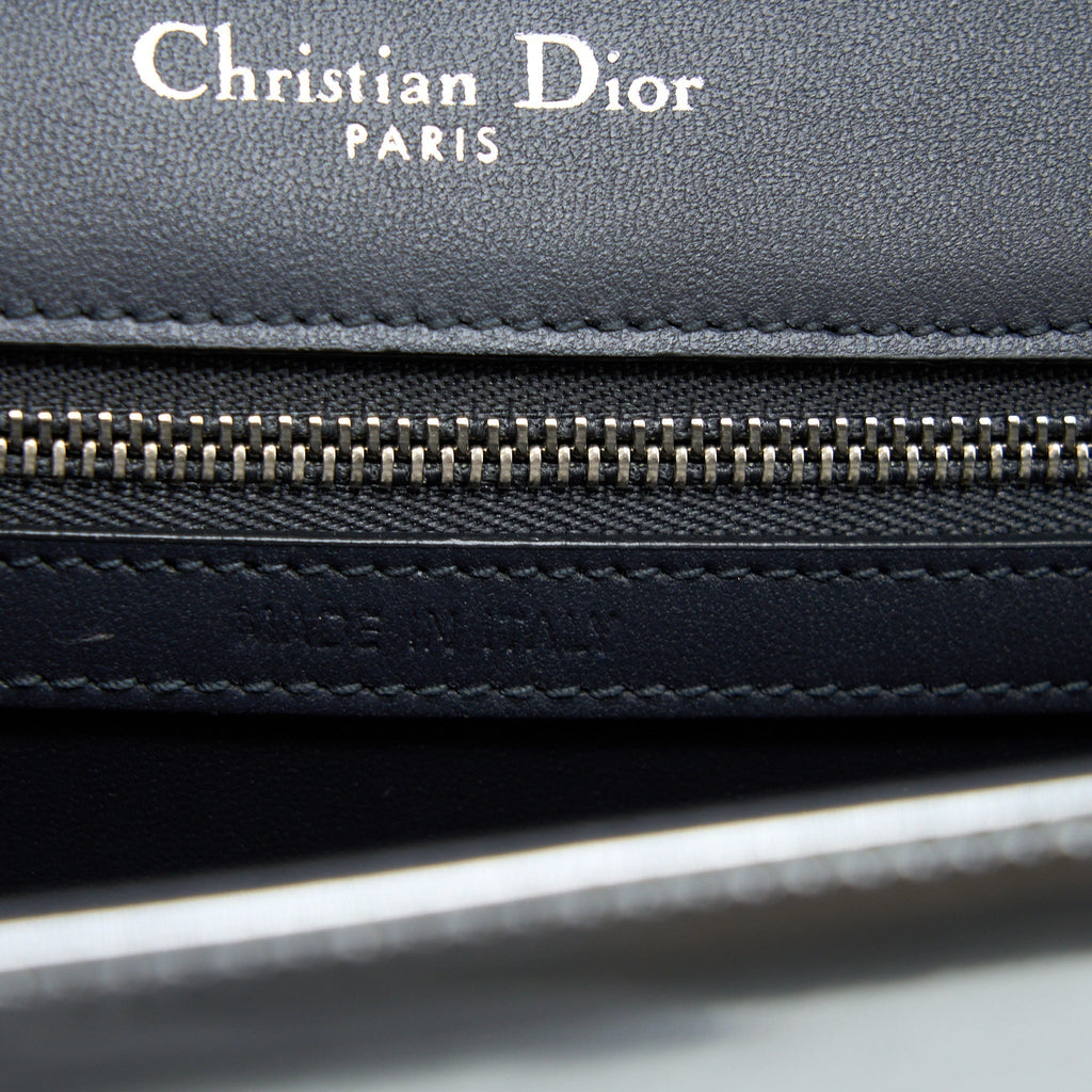 dior-medium-diorma-bag-in-metallic-silver-shw