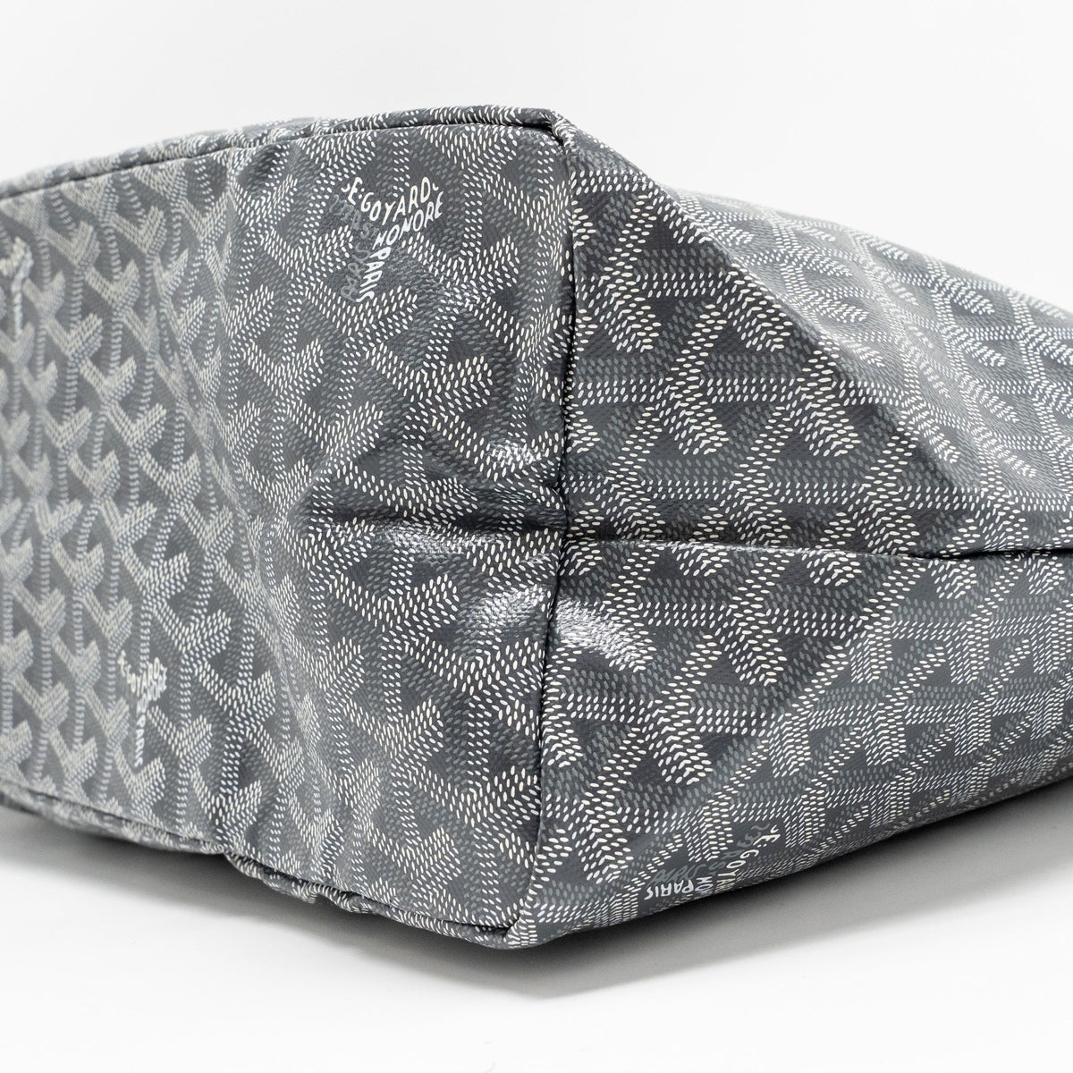goyard-saint-louis-pm-tote-goyardline-canvas-grey-shw