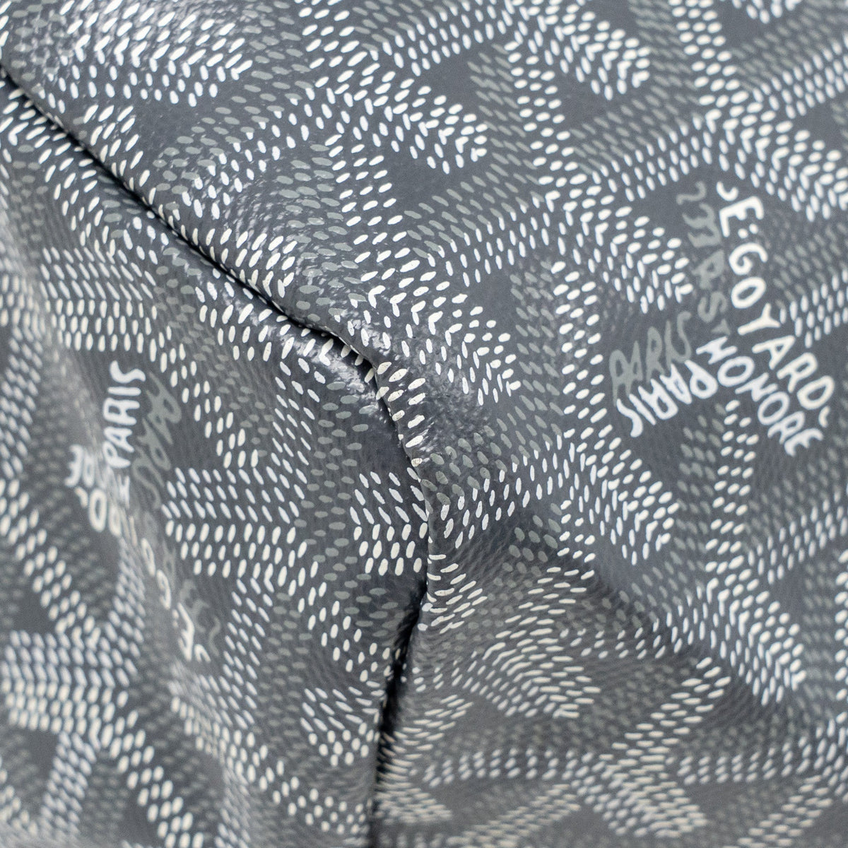 goyard-saint-louis-pm-tote-goyardline-canvas-grey-shw