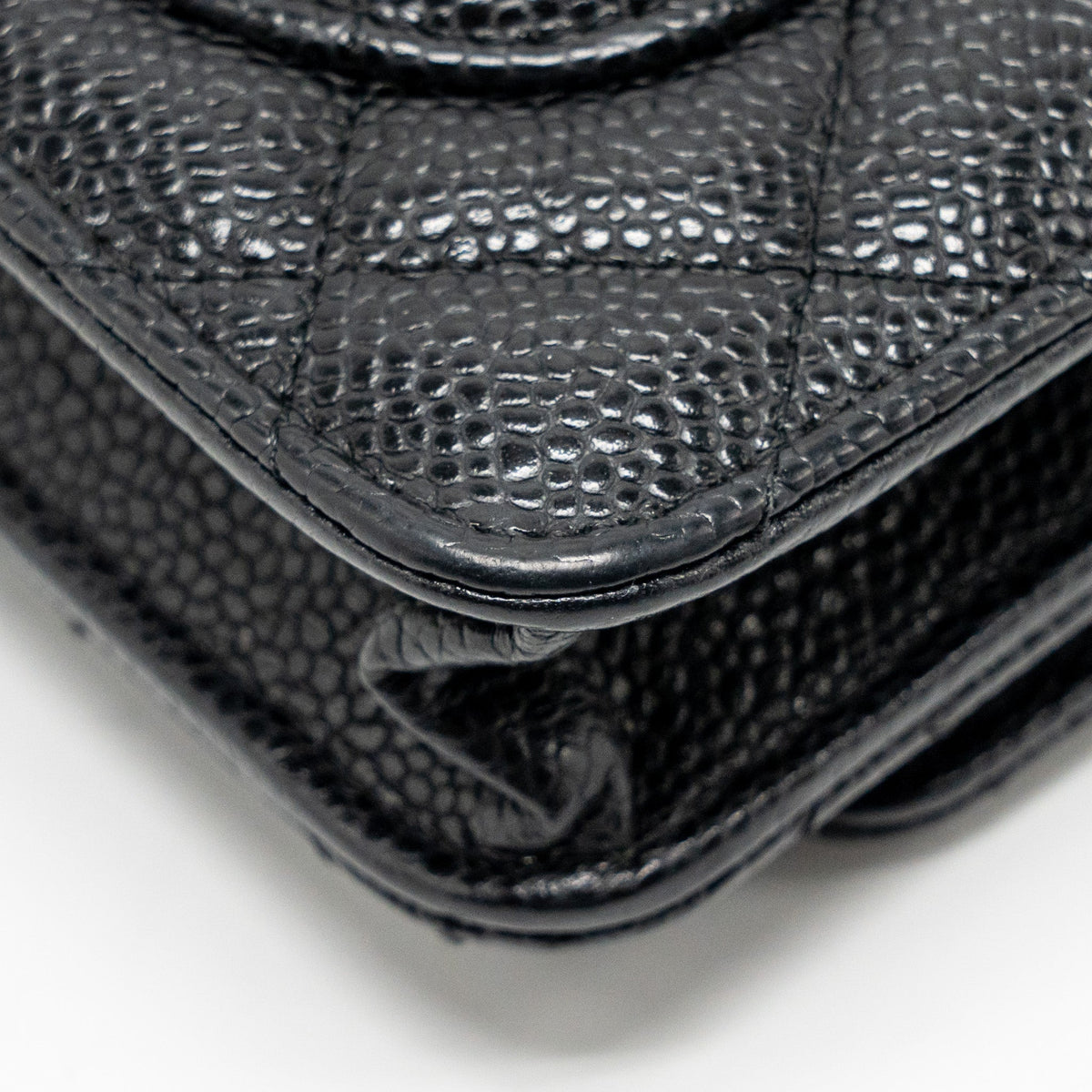 chanel-classic-wallet-on-chain-caviar-black-ghw-21