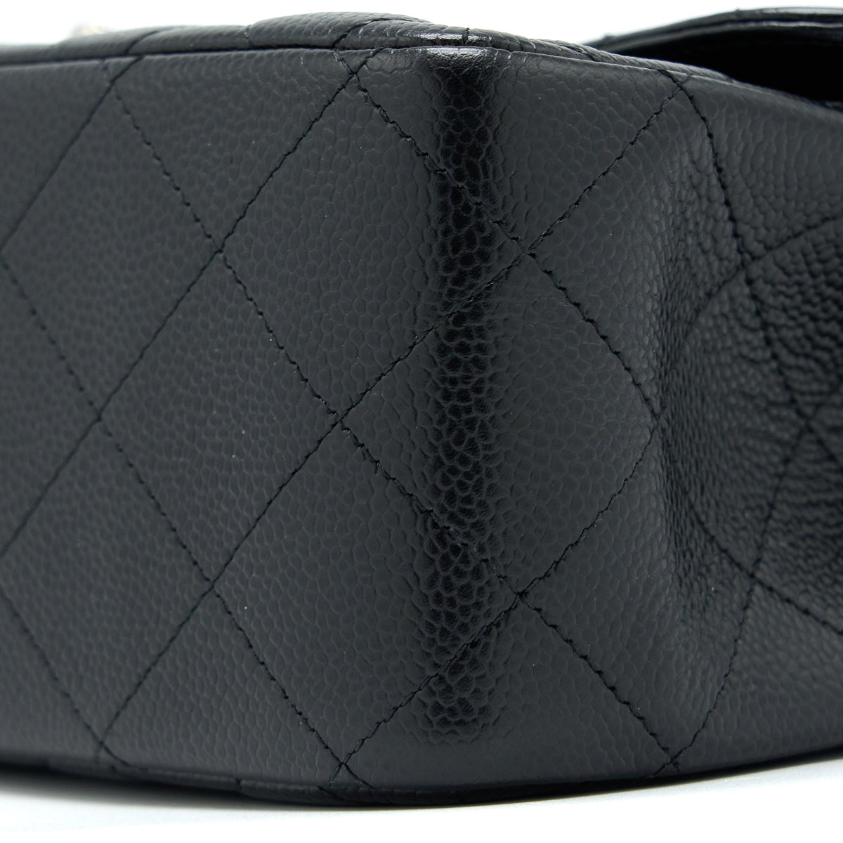 chanel-classic-jumbo-double-flap-bag-caviar-black-shw-1