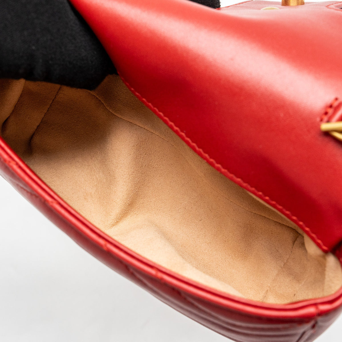 gucci-super-mini-gg-marmont-calfskin-red-ghw