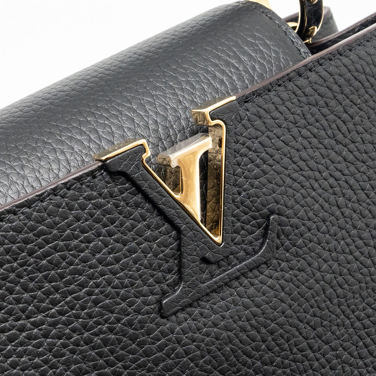 louis-vuitton-capucines-bb-calfskin-black-ghw