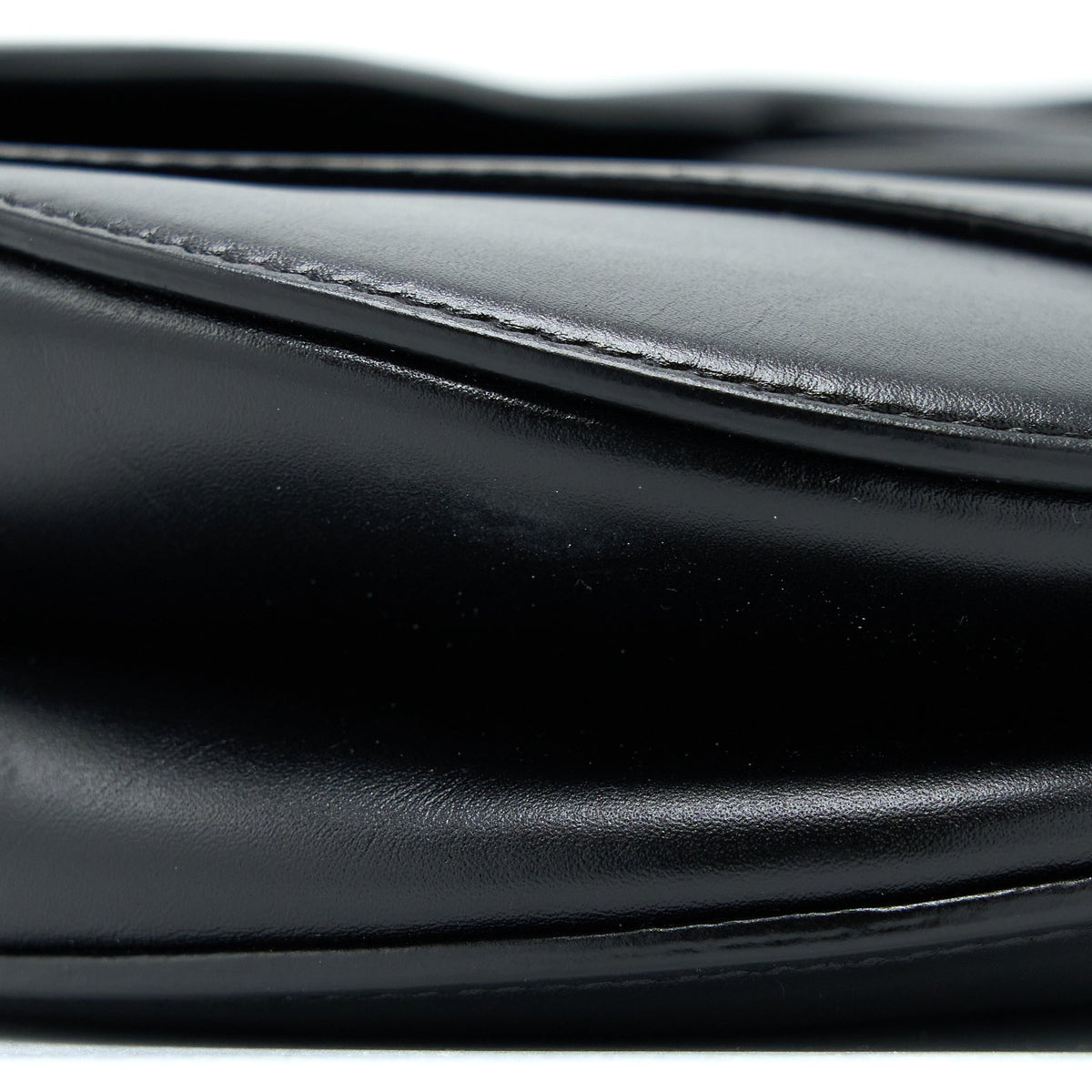 dior-medium-saddle-bag-calfskin-black-shw