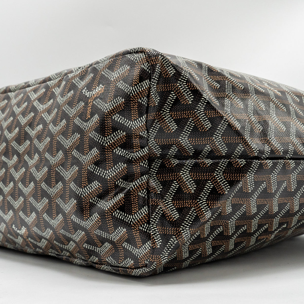 goyard-saint-louis-tote-pm-goyardline-canvas-black