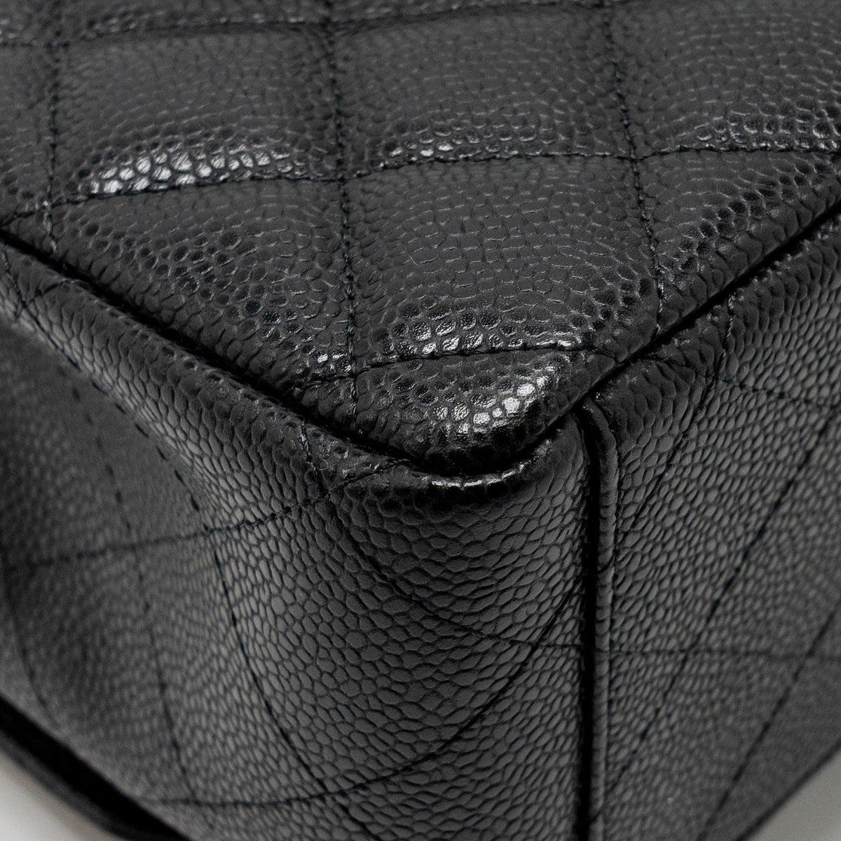 chanel-flap-black