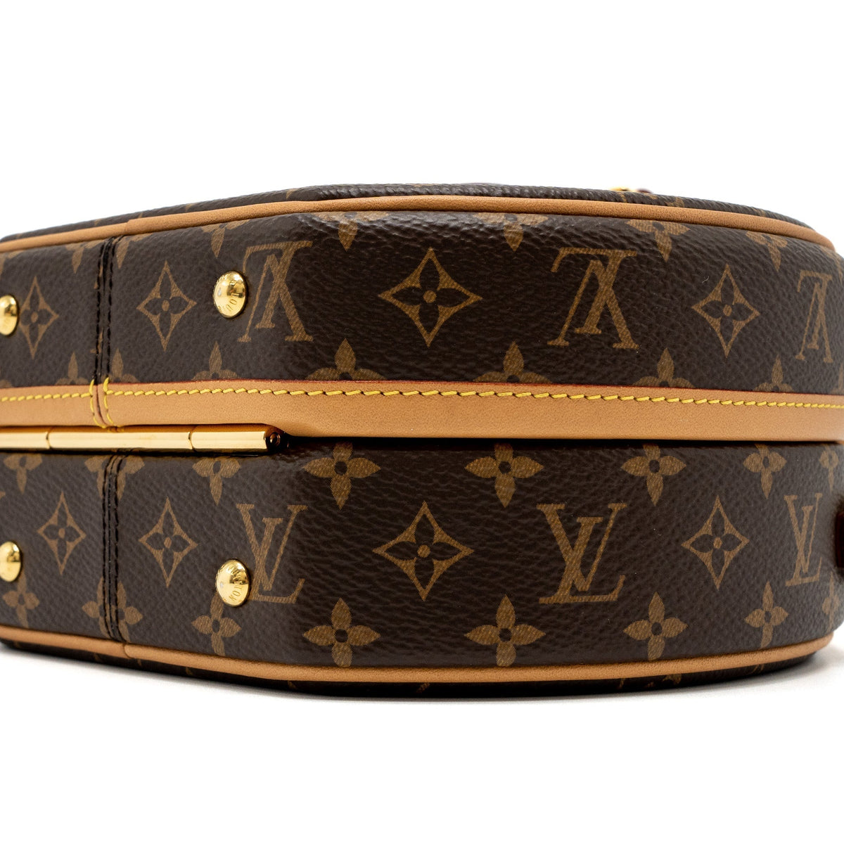 louis-vuitton-petit-boite-chapeau-monogram-canvas-ghw
