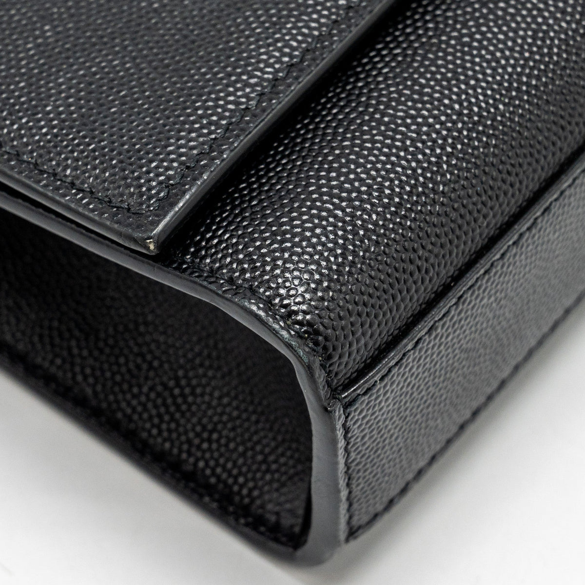 saint-laurent-ysl-medium-kate-bag-grained-calfskin-black-ghw-1